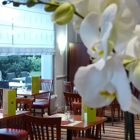 Mercure Ile De Hotel Nantes