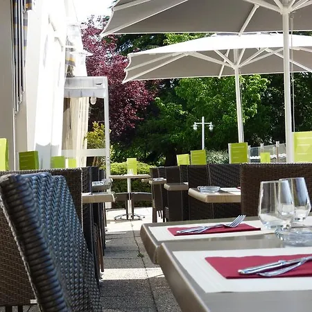 Mercure Ile De 4* Nantes