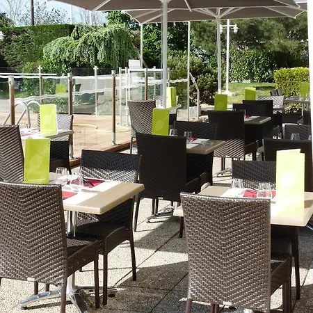 Mercure Ile De 4*