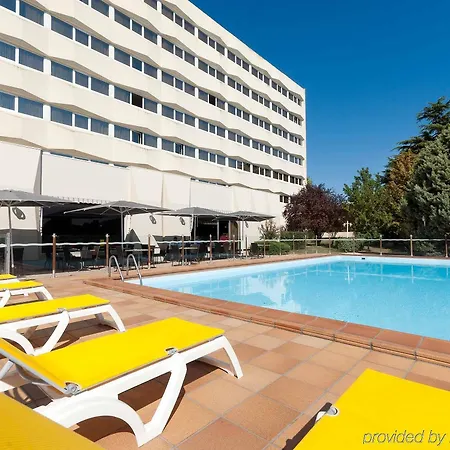 Mercure Ile De Hotel 4*
