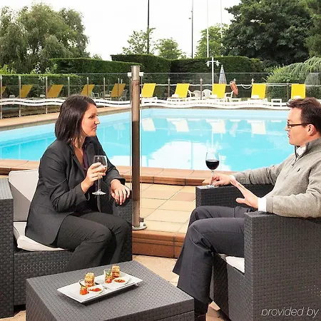 Mercure Ile De 4* Nantes