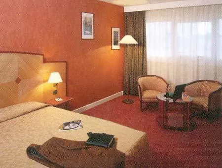 Mercure Ile De Hotel 4*