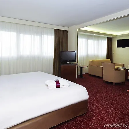 Mercure Ile De Hotel Nantes