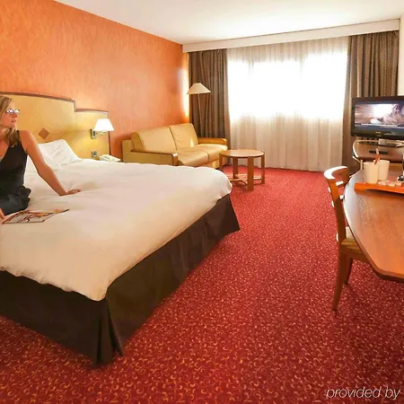 Mercure Ile De 4* Nantes