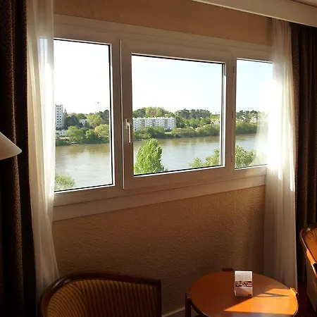 Mercure Ile De 4* Nantes