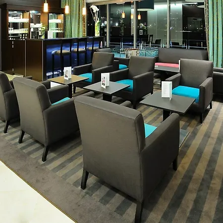 Mercure Ile De Hotel Nantes